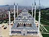 BÜYÜK ÇAMLICA CAMİ